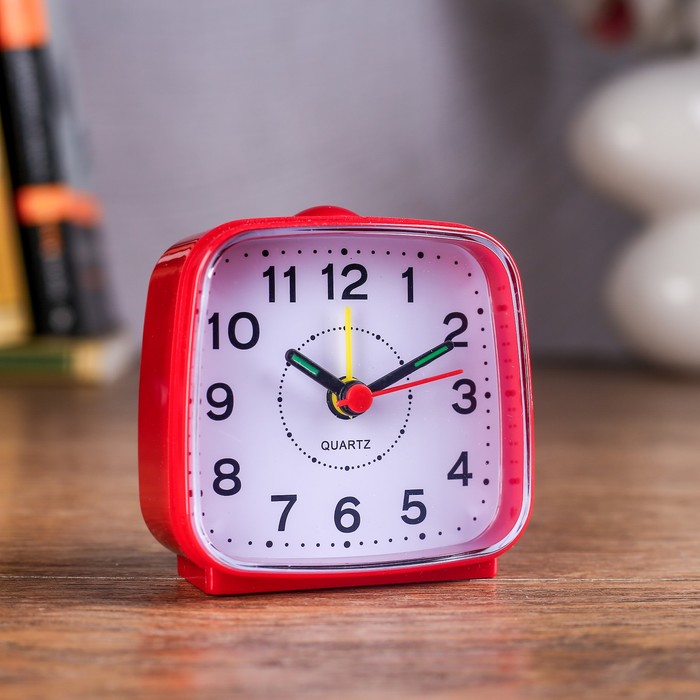 Будильник прямоуг. бел циферблат, микс 6,5*7см
