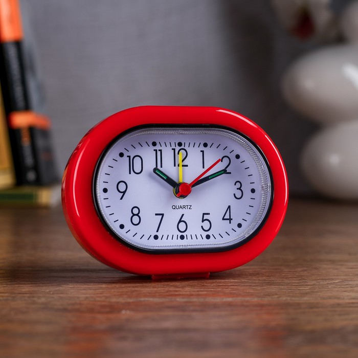 Будильник овал бел циферблат, кант цвет, подсветка,стрелки светятся микс 7,5*10см