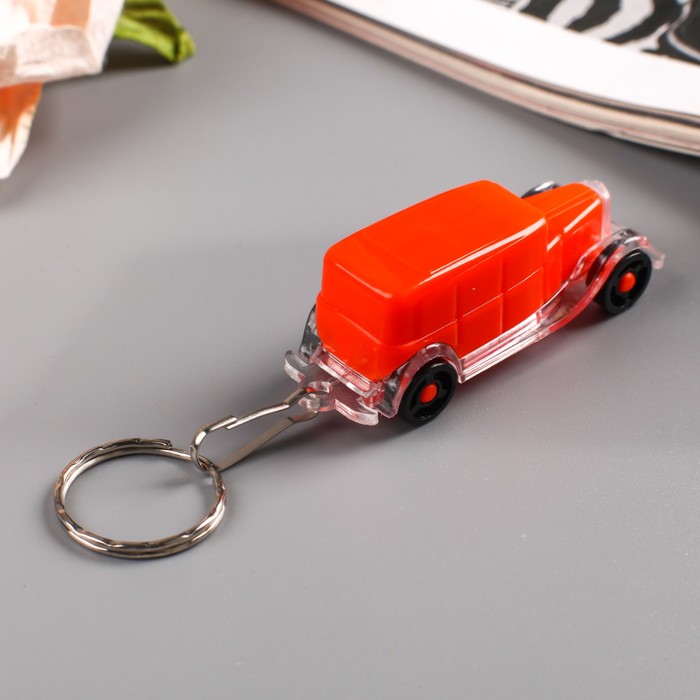 Фонарик свет на кольце "Ретроавтомобиль" МИКС 5,5х2,1х2,2 см