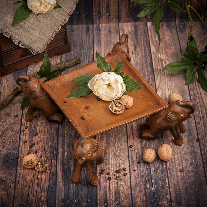 Блюдо "Четыре слоника"