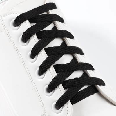 Шнурки для обуви плоские, 8 мм, 90 см, цвет чёрный