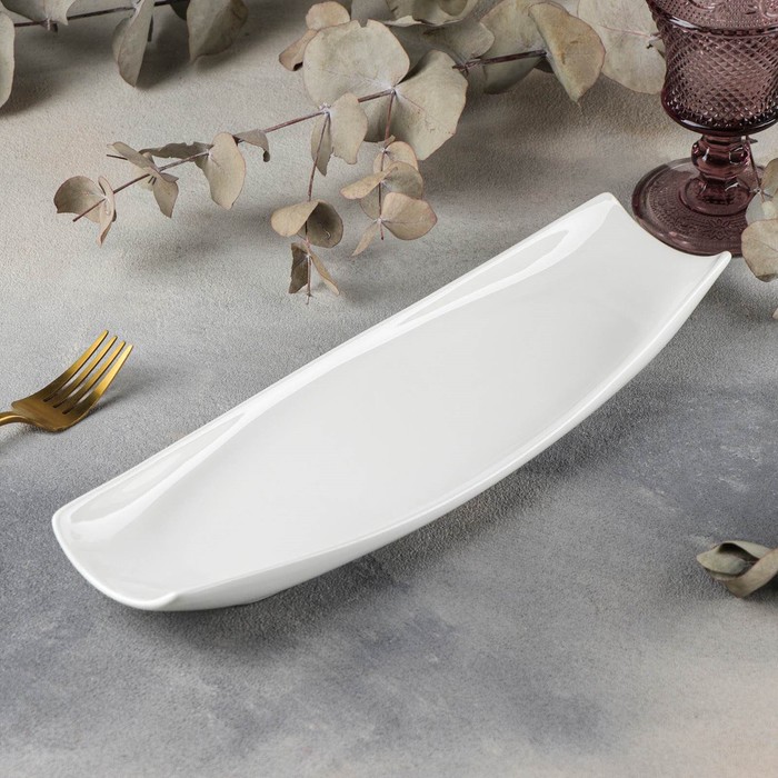 

Блюдо фарфоровое Wilmax, 35×11 см, цвет белый