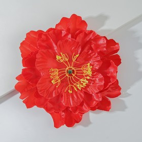 Красный цветок для свадебного декора Ош
