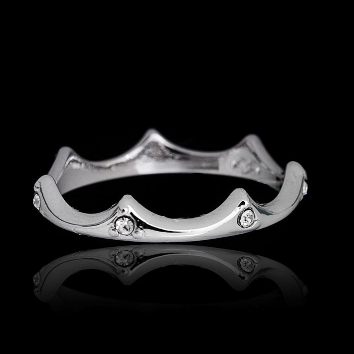 Кольцо "Лёрт", размер 17, цвет белый в серебре