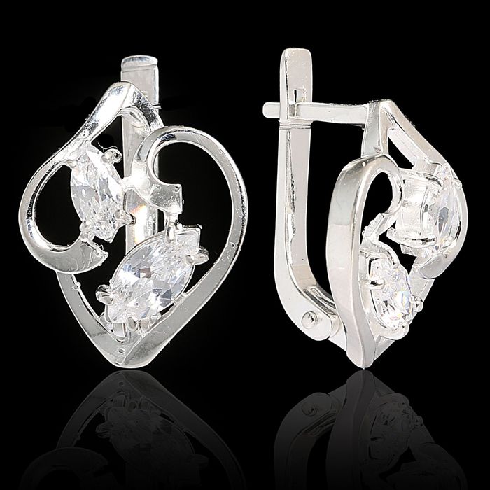 Серьги азурит "Витки" посеребрение, цвет белый