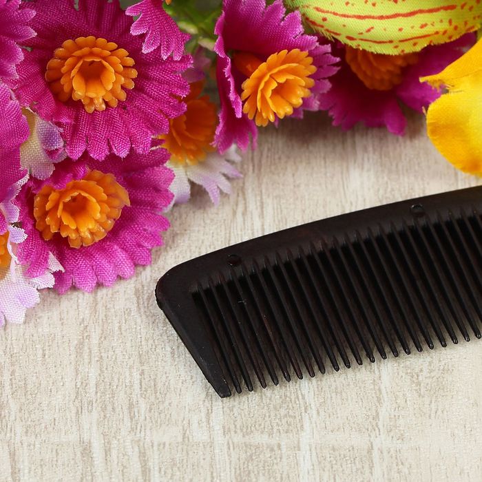 Расчёска с ручкой, цвет чёрный