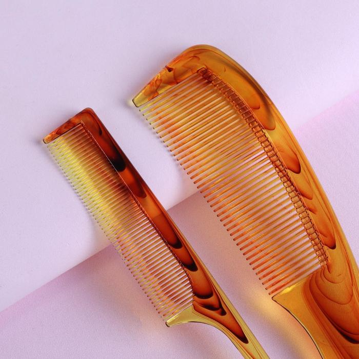Набор расчёсок, 2 предмета: с ручкой, с хвостиком, цвет янтарный