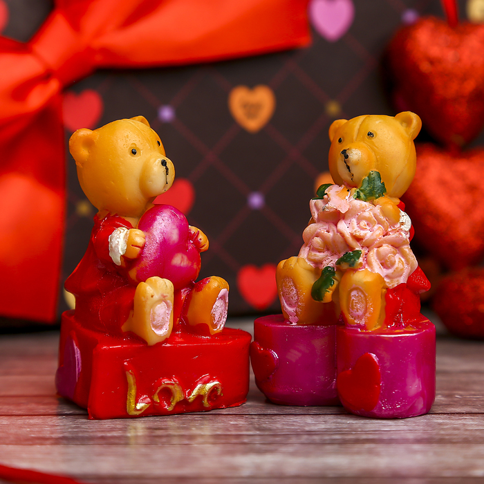 Сувенир "Мишка на сердце с букетом/с сердечком", МИКС