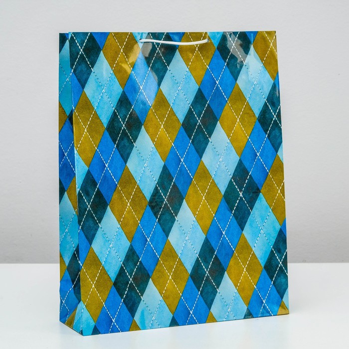 Пакет подарочный "Ромбы", 42.5 х 33 х 10 см