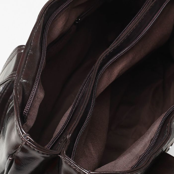 Сумка женская на молнии, 2 отдела, 3 наружных кармана, цвет коричневый