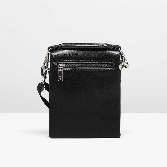 Планшет мужской, 3 отдела, 2 наружных кармана, ручка, длинный ремень, цвет чёрный