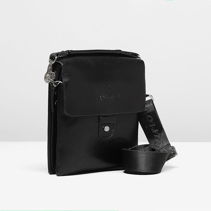 Планшет мужской, 3 отдела, 2 наружных кармана, ручка, длинный ремень, цвет чёрный