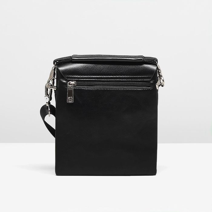 Планшет мужской, 3 отдела, 2 наружных кармана, ручка, длинный ремень, цвет чёрный