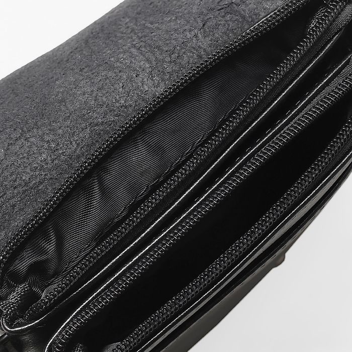 Планшет мужской, 3 отдела, 2 наружных кармана, ручка, длинный ремень, цвет чёрный