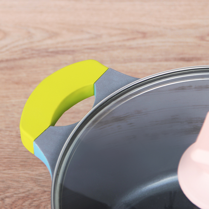 Кастрюля литая с керамическим покрытием d=24 см "Мультиколор", 3,1 л