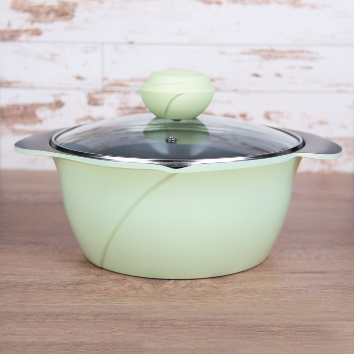 Кастрюля литая с керамическим покрытием d=20 см "Шоко", 2 л