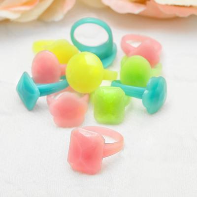 Кольцо детское "Выбражулька" однотонное, форма МИКС, цвет МИКС