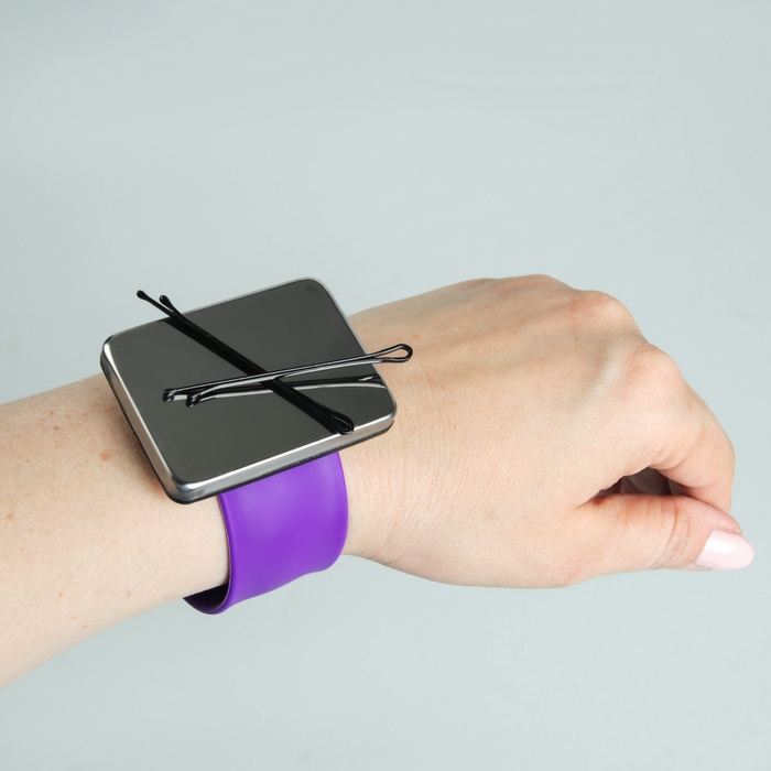 Магнитный браслет-держатель для шпилек и невидимок, прямоугольный, цвет МИКС