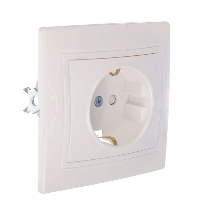 Розетка TDM "Таймыр" 2П+З, 16 А, 250 В, одноместная, с шторками, белая, SQ1814-0016