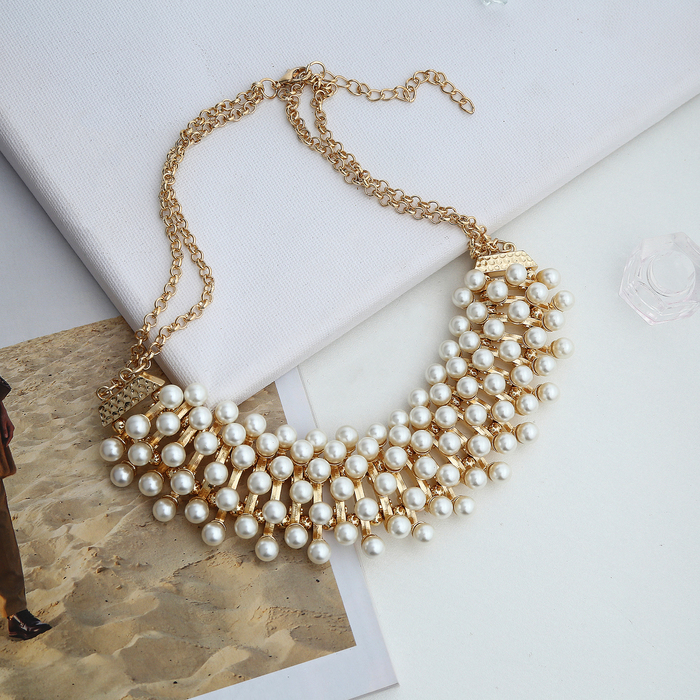 Колье "Жемчужный перелив", цвет белый в золоте