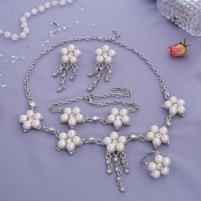 Набор 4 предмета: серьги, колье, браслет, кольцо &quot;Жемчужные цветы&quot;, цвет белый в серебре