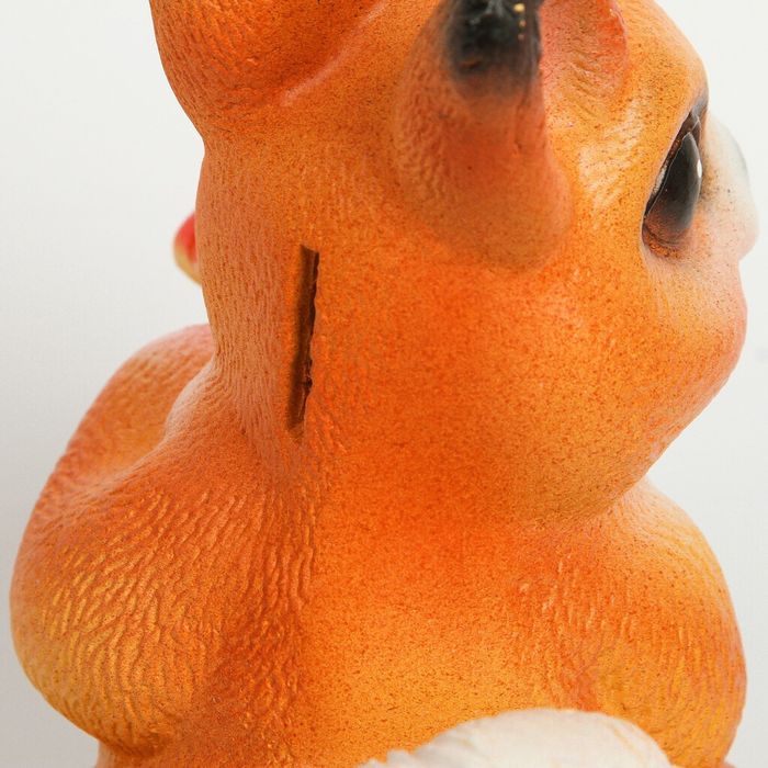 Садовая фигура "Белочка"