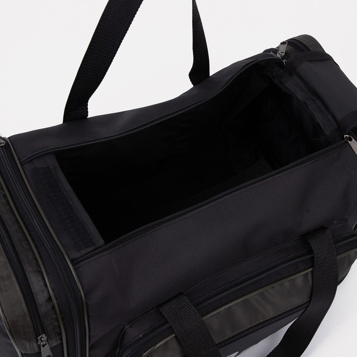 Сумка спортивная, отдел на молнии, 3 наружных кармана, цвет чёрный/хаки