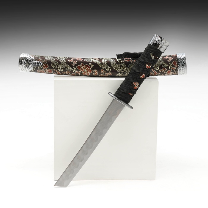 Сувенирное оружие Катана, чёрные ножны с узорами в виде дракона, 47 см