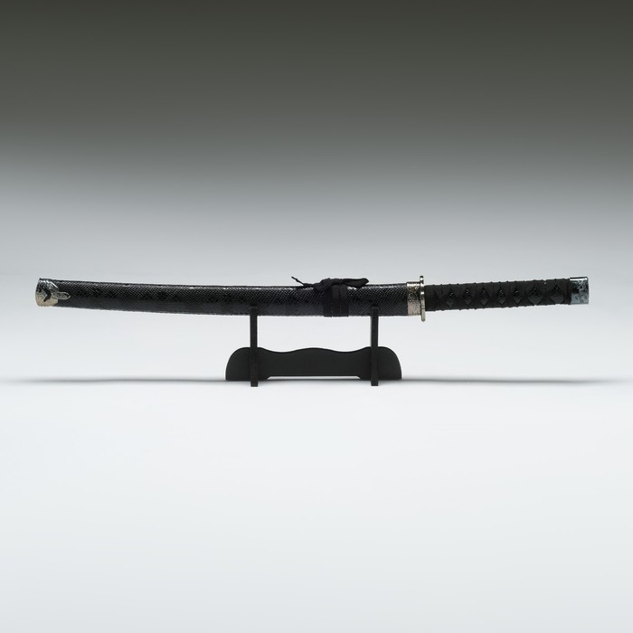Сувенирное оружие Катана, чёрные ножны под змеиную кожу, 70 см