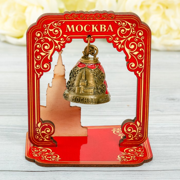 Колокольчик в деревянной рамке «Москва»