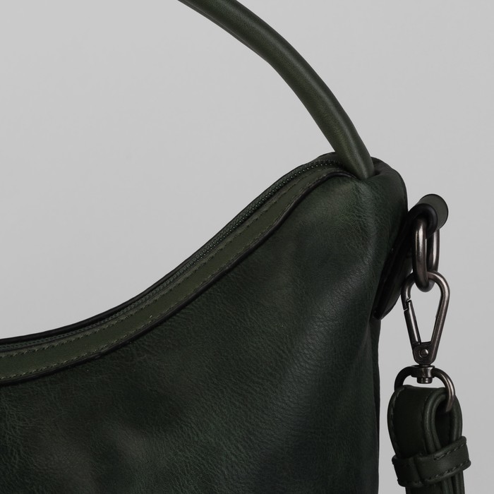 Сумка женская, 1 отдел с перегородкой, 3 наружных кармана, длинный ремень, цвет зелёный
