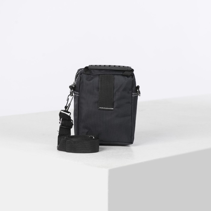 Сумка поясная на молнии, 1 отдел, 2 наружных кармана, с ручкой, цвет чёрный