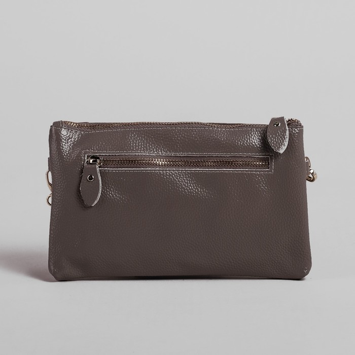 Клатч женский на молнии, 1 отдел с перегородкой, ручка, 2 наружных кармана, длинный ремень, цвет серый