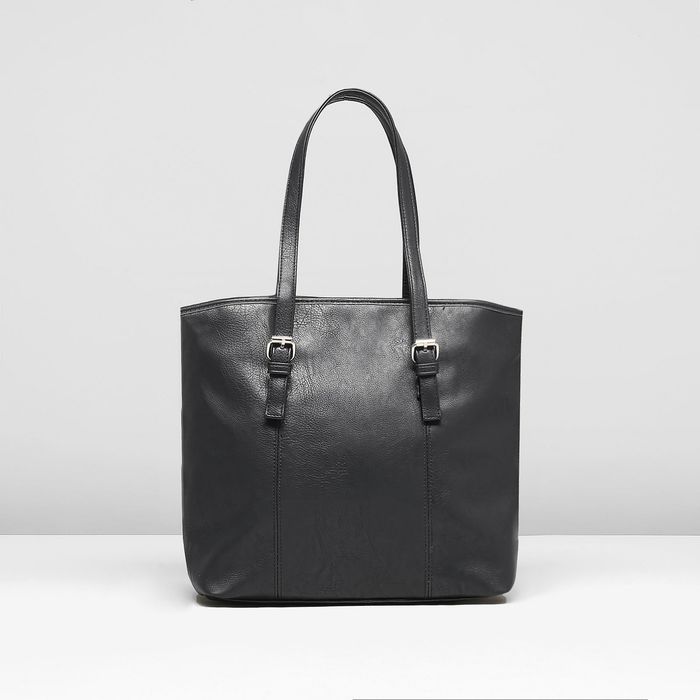 Сумка женская на клапане, 1 отдел, цвет чёрный