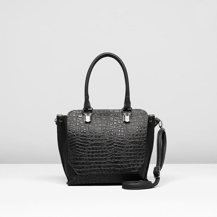 Сумка женская на молнии, 1 отдел, наружный карман, длинный ремень, цвет чёрный