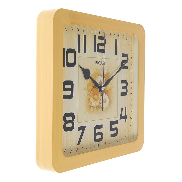 Часы настенные квадратные "Астры", 33 × 33 см, рама под светлое дерево