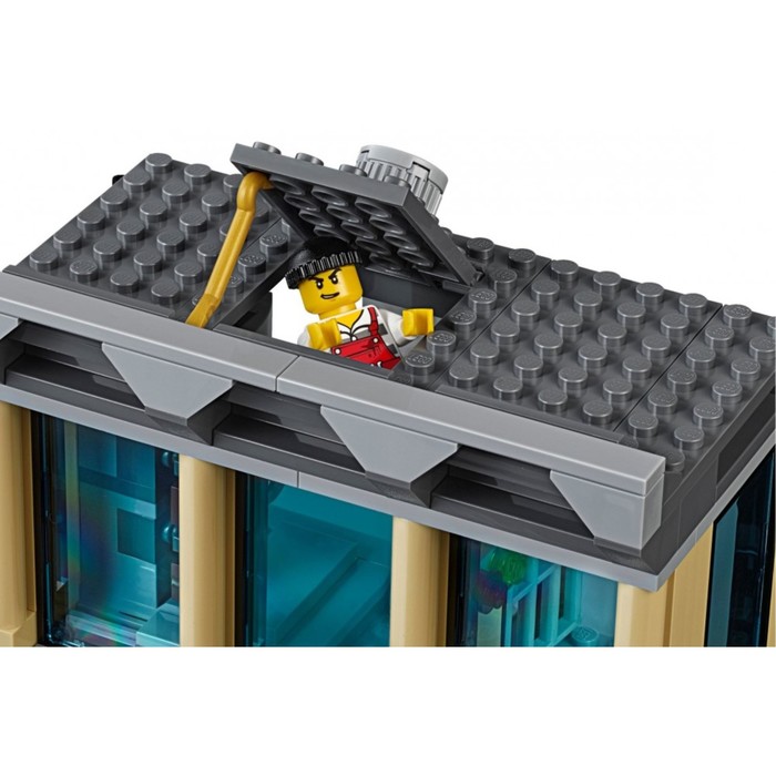 Конструктор «Ограбление на бульдозере», 561 деталь