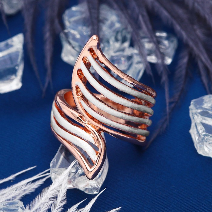 Кольцо "Лист" размер 18, цвет золото-серебряный