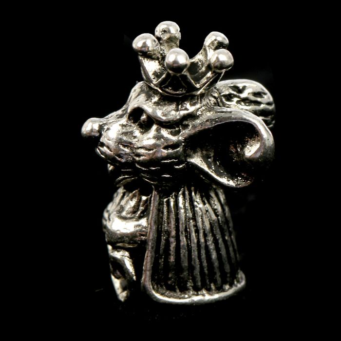 Сувенир кошельковый металл "Мышка-королева" 1,8х1 см