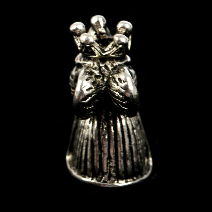 Сувенир кошельковый металл "Мышка-королева" 1,8х1 см