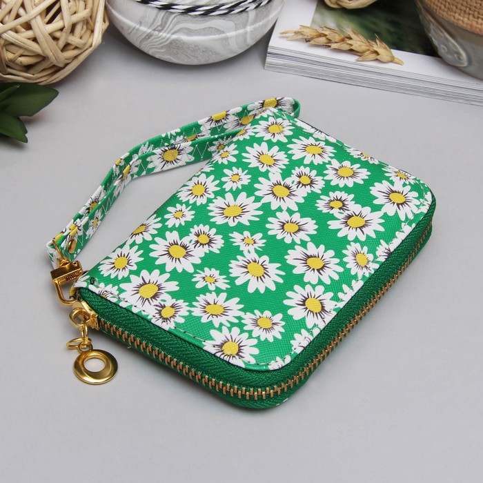 Кошелёк женский на молнии, 2 отдела, для монет, для карт, с ручкой, цвет зелёный