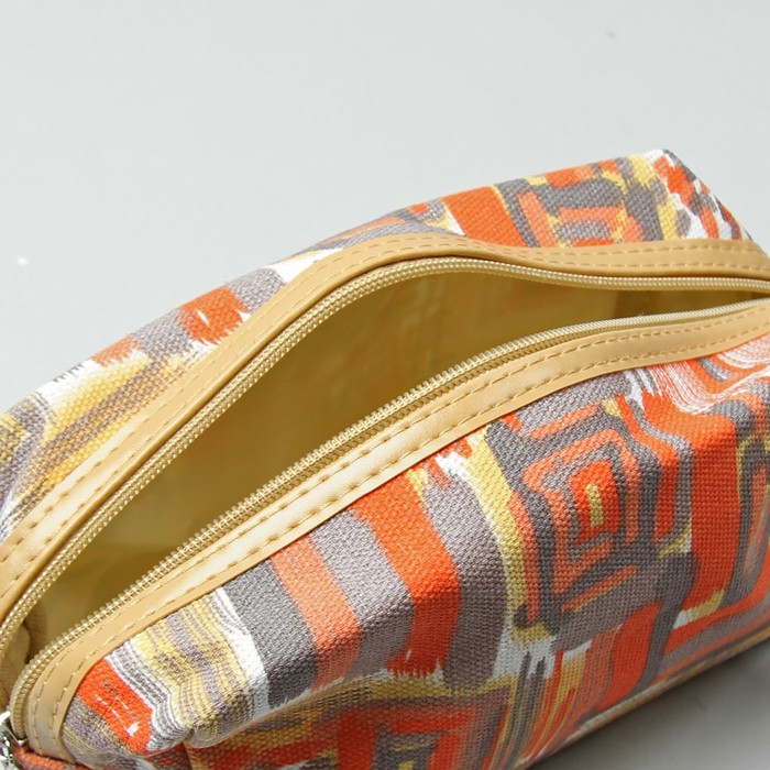 Косметичка дорожная на молнии "Акварель", 1 отдел, ручка, цвет бежевый