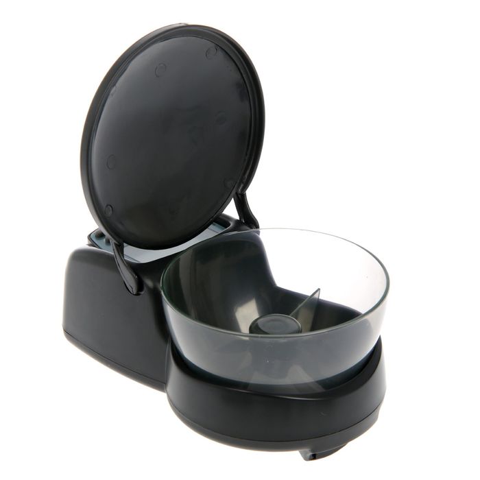 Автоматическая кормушка для рыб с часами