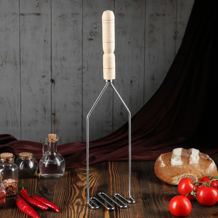 Толкушка с деревянной ручкой "Змейка" большая, 49 см