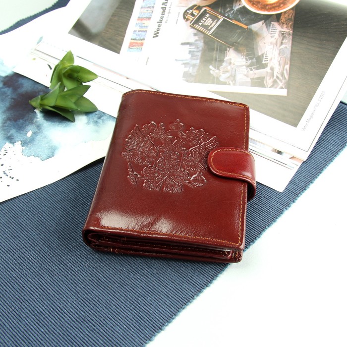 Портмоне мужское 3 в 1 "Герб", с отделом для автодокументов и паспорта, 2 отдела для монет и карт, цвет коричневый