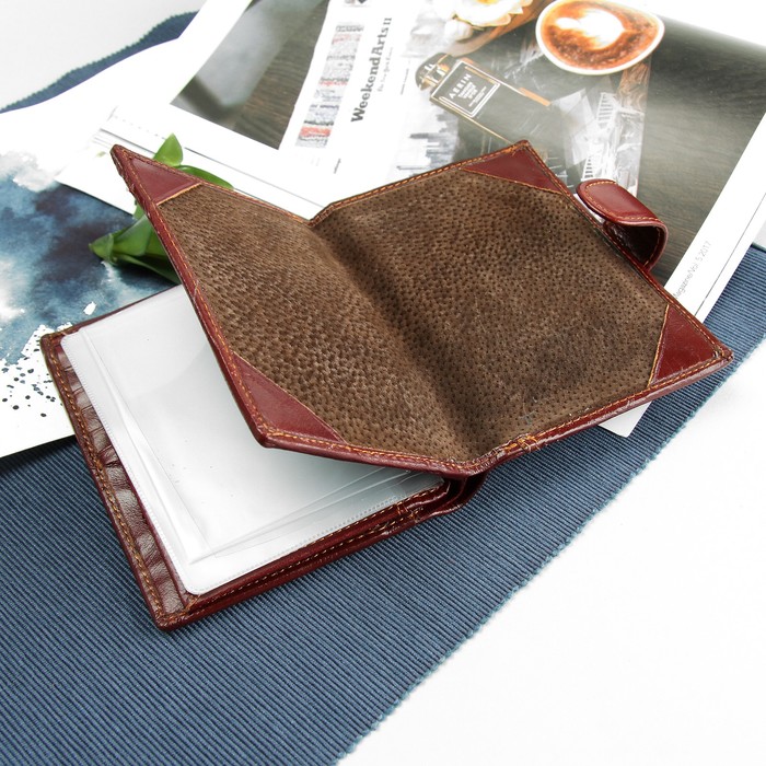 Портмоне мужское 3 в 1 "Герб", с отделом для автодокументов и паспорта, 2 отдела для монет и карт, цвет коричневый