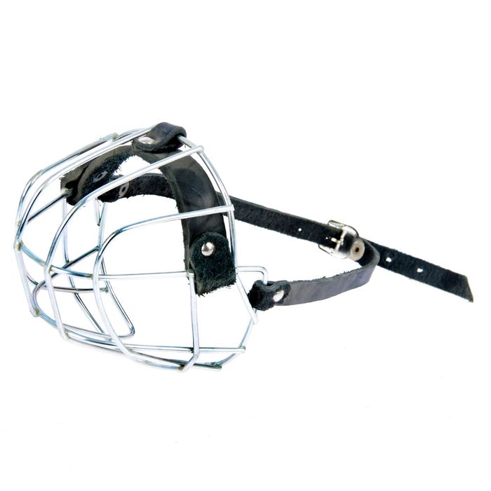 Намордник металлический «Зооник» №С (стаффорд), длина по носу 9,5 см, обхват морды 35 см