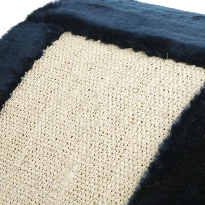 Дом для кошек "Ракушка" Зооник, 37 х 47 х 33 см микс цветов