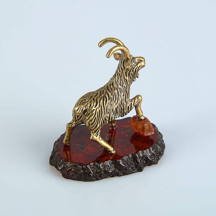 Сувенир "Козочка"