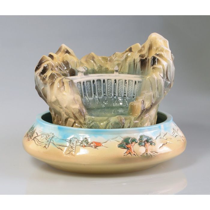 Фонтан "ГЭС" с белой подсветкой 32*32*24 см